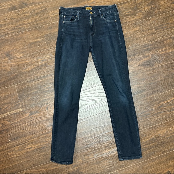 MOTHER Denim - MOTHER LOOKER HIGH WAISTED COFFEE TEAM ME WASH